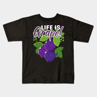 Funny Life Is Grape Fruit Pun Cute Kawaii Food Humor Silly Kids T-Shirt